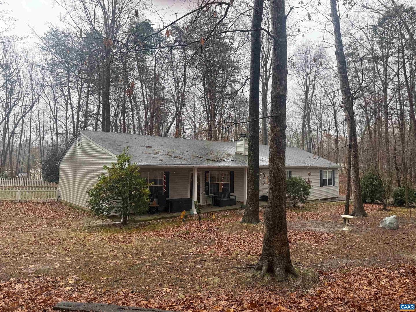 547 Forest Hill Rd photo 4