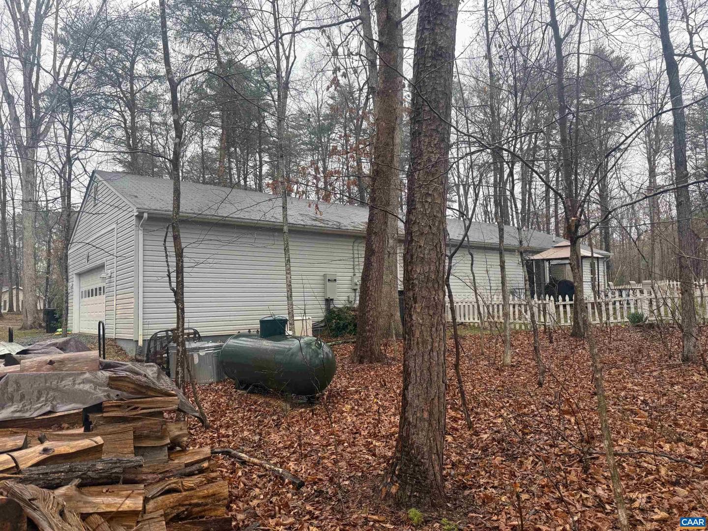 547 Forest Hill Rd photo 7