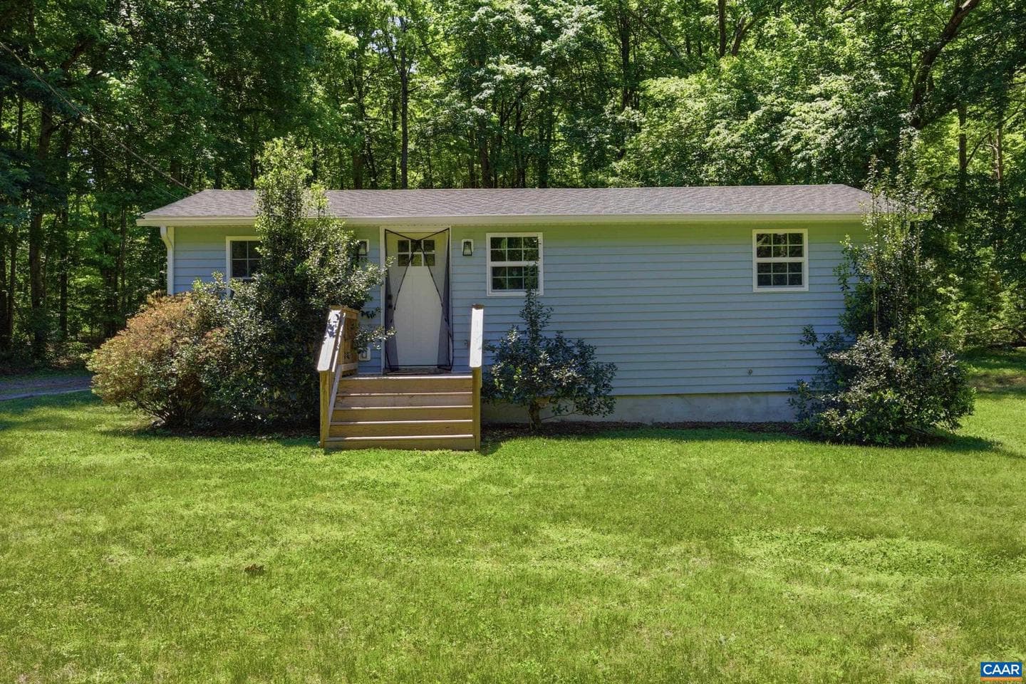 1144 Jackson Rd photo 1