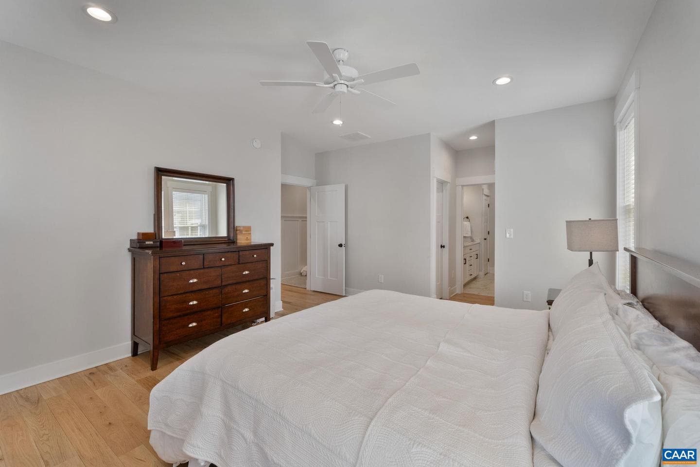 2206 Fowler Cir photo 21