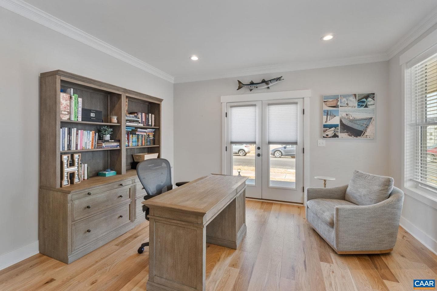 2206 Fowler Cir photo 5