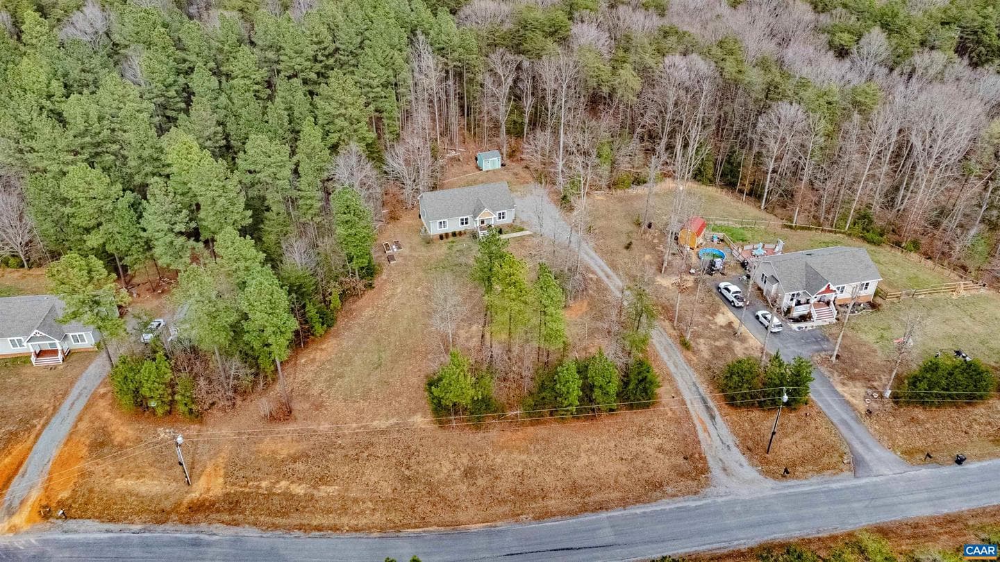 340 Manchester Rd photo 41