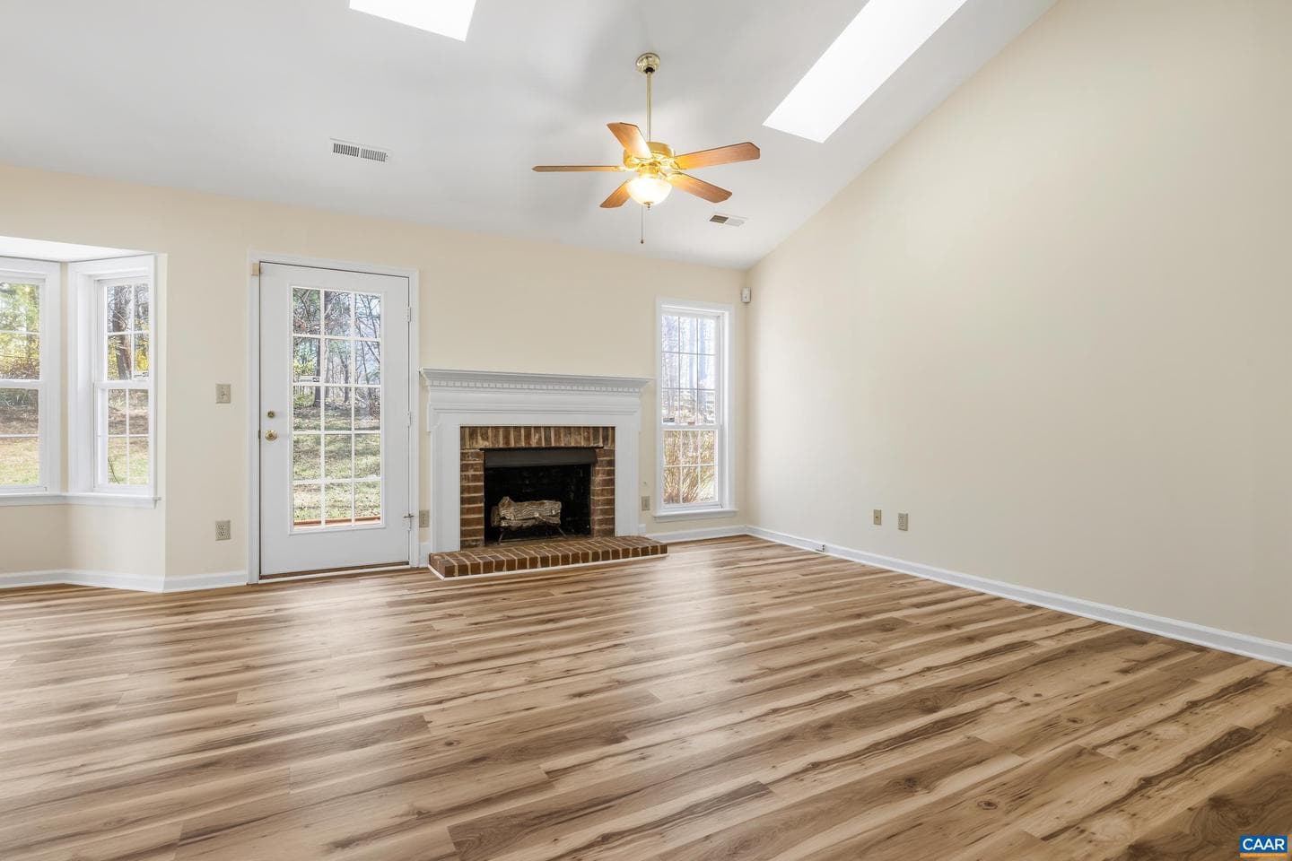 3041 Copper Knoll Rd photo 5