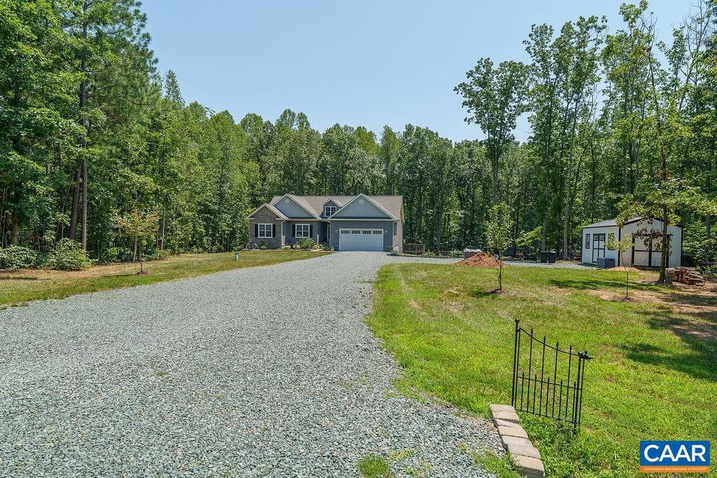 21030 Dunni Way photo 3