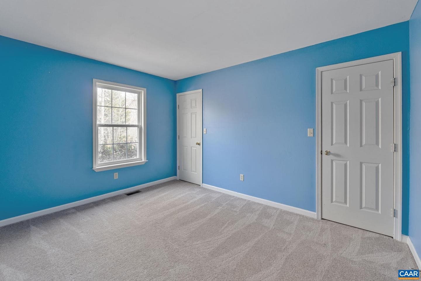 7 Riverside Dr photo 18