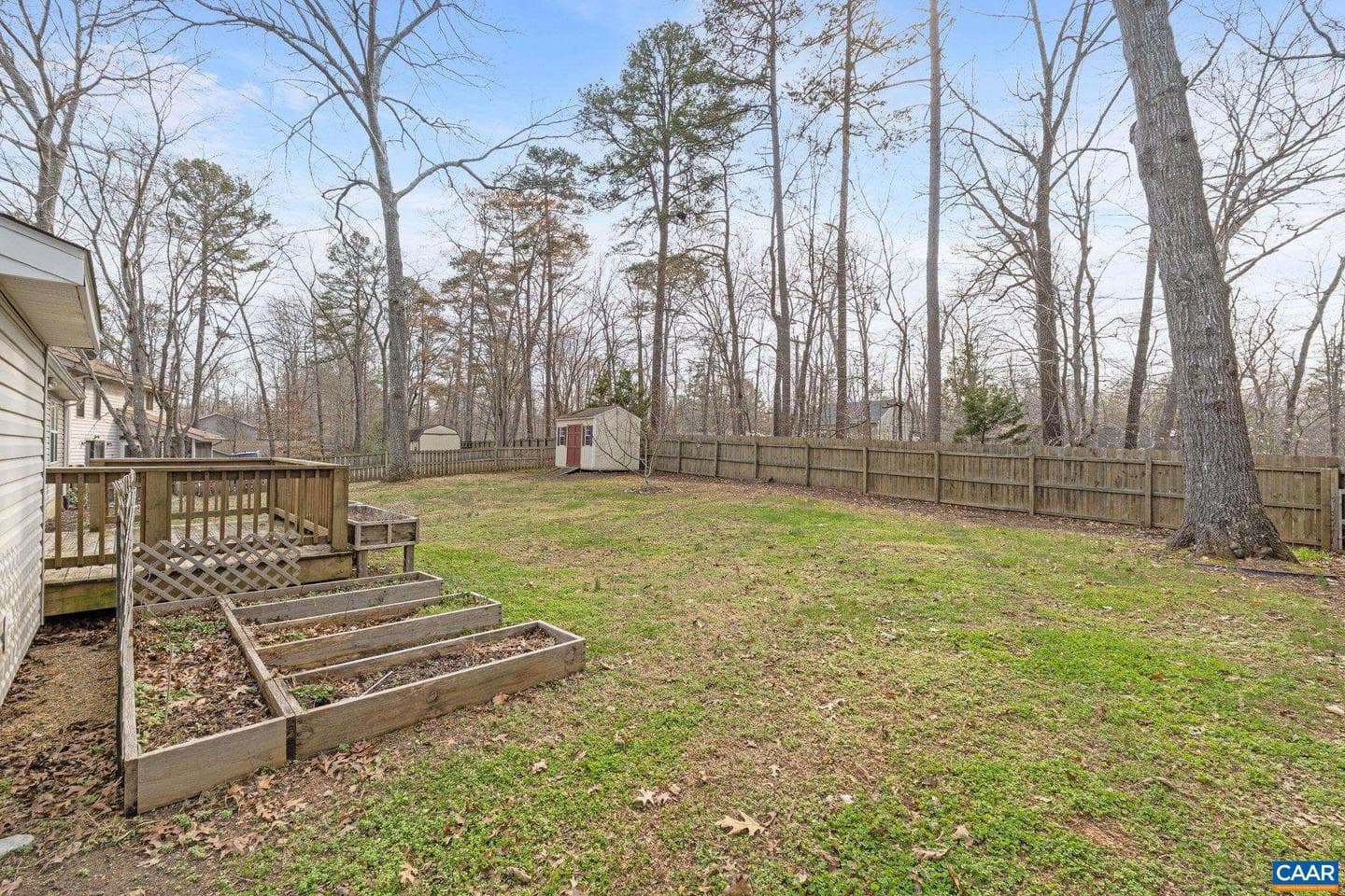 7 Riverside Dr photo 22