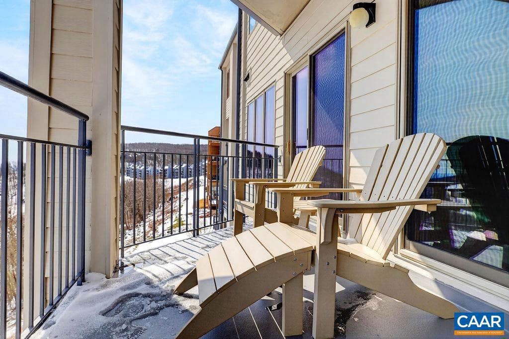 1561 Vistas Condos photo 35