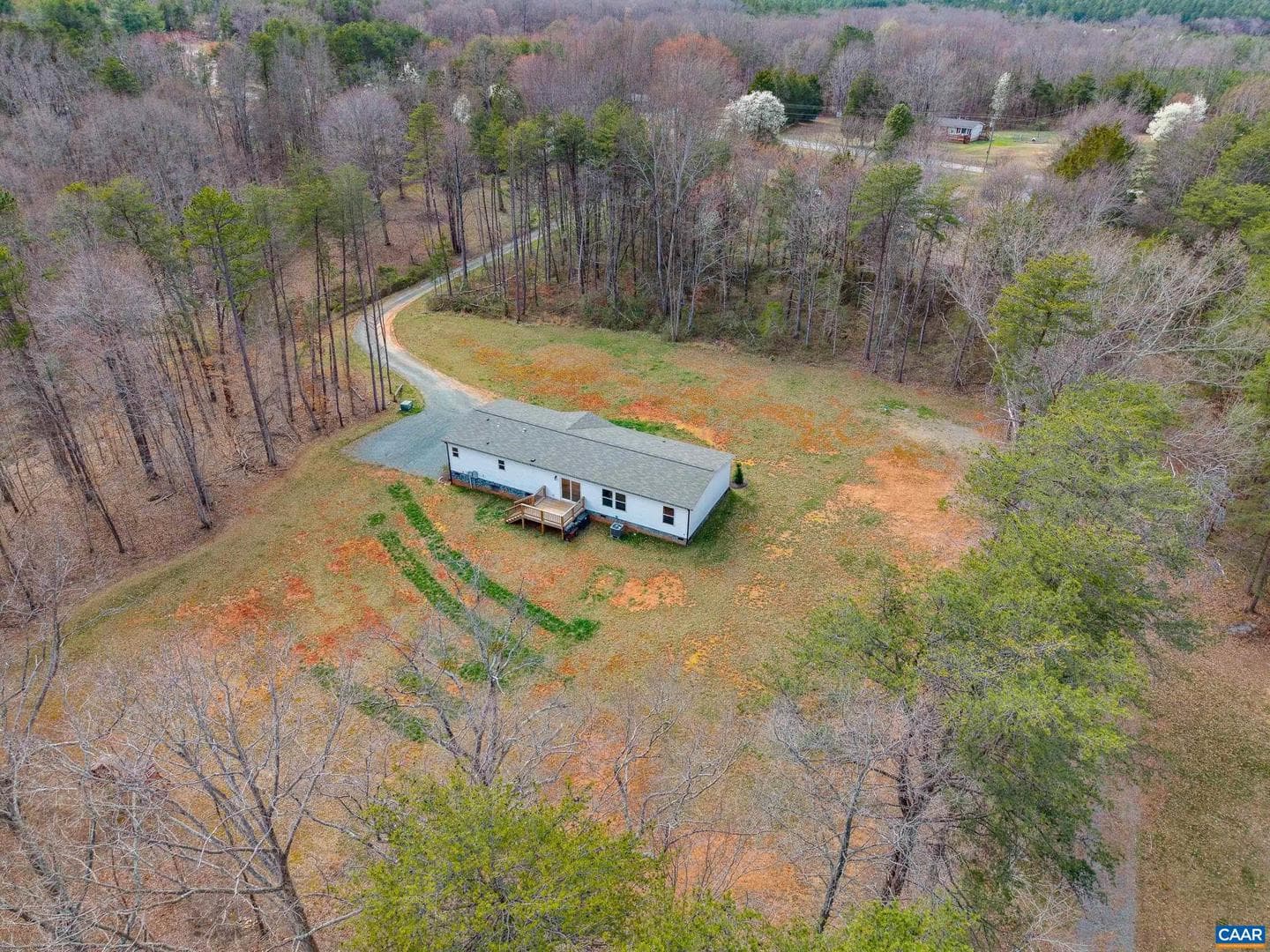 235 Shores Rd photo 24