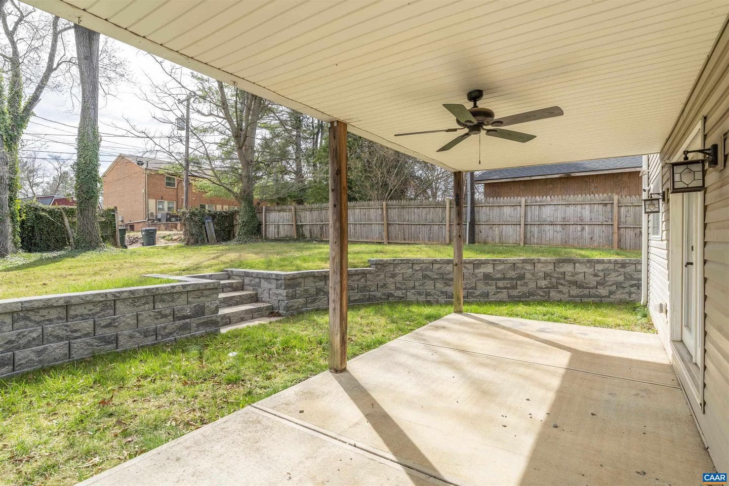 424 Oak Ave photo 31