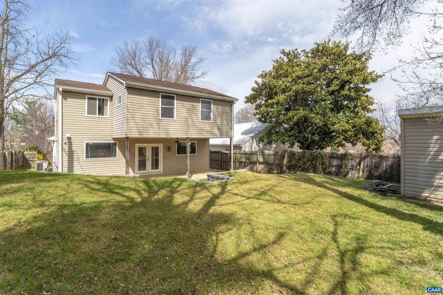 424 Oak Ave photo 33