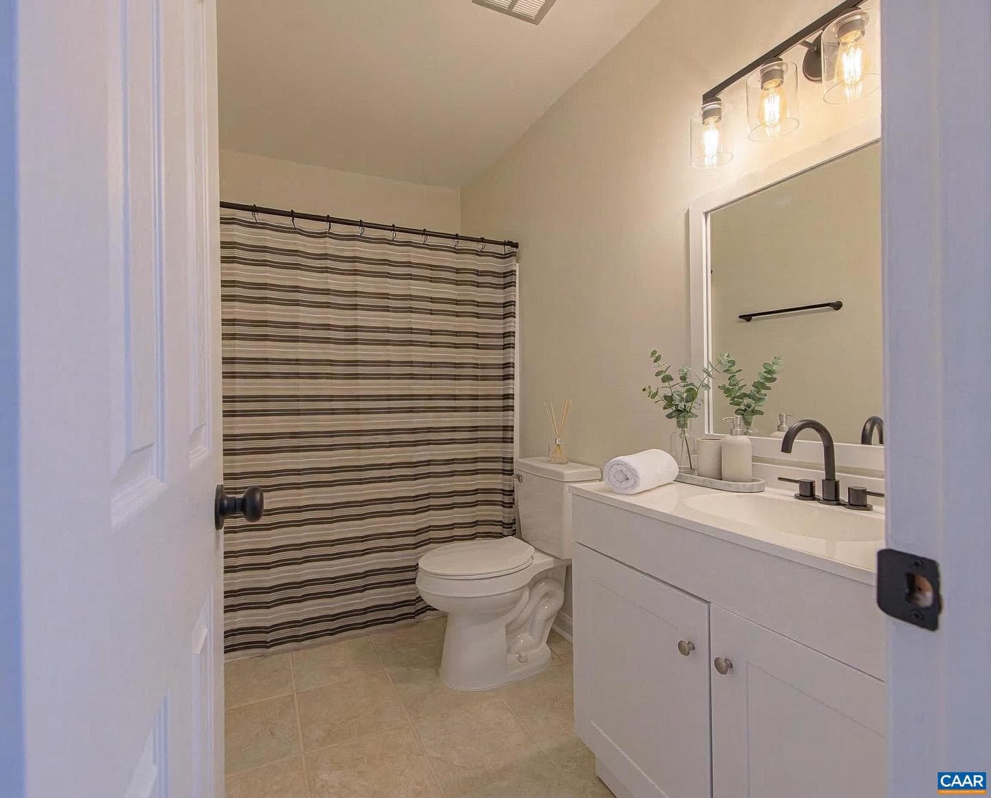 138 Scarborough Pl photo 27