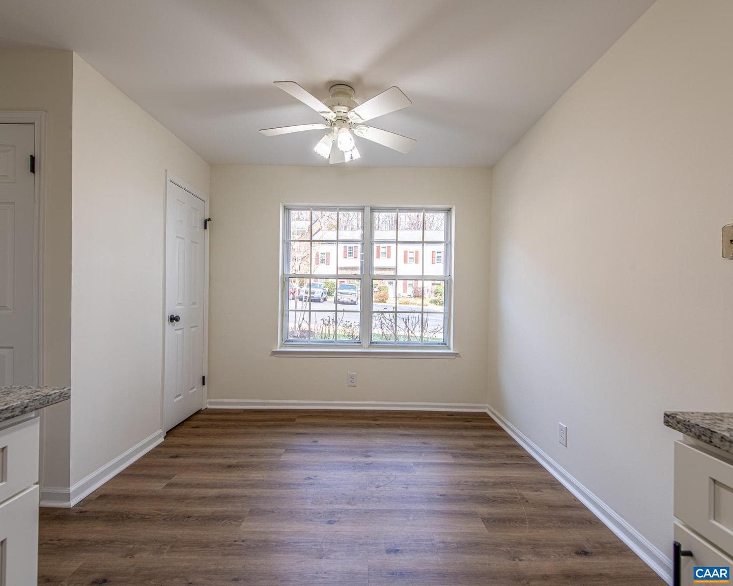 138 Scarborough Pl photo 7