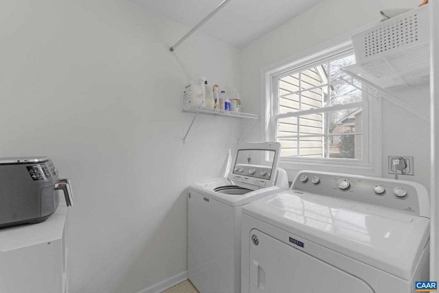 103 Riverside Dr photo 26