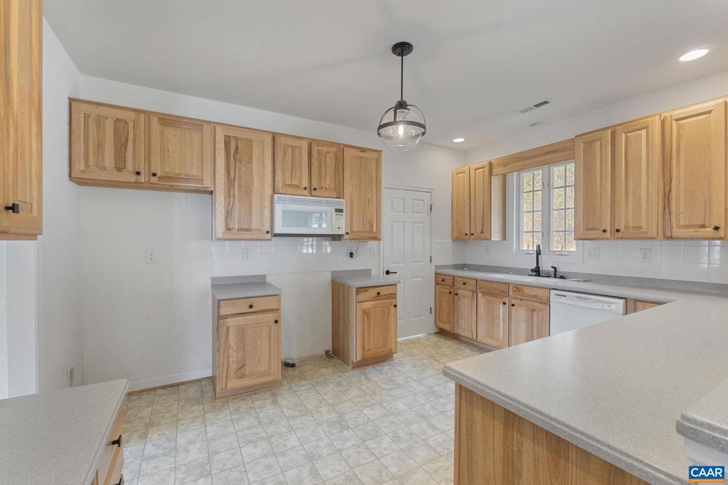 1118 Rustic Willow Ln photo 15