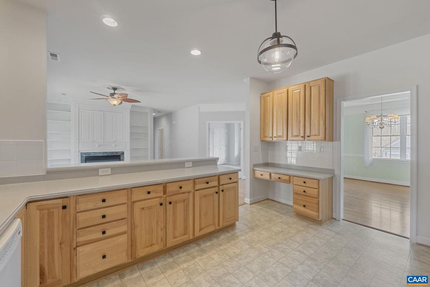 1118 Rustic Willow Ln photo 6