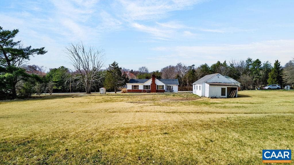 5694 Patrick Henry Hwy photo 46