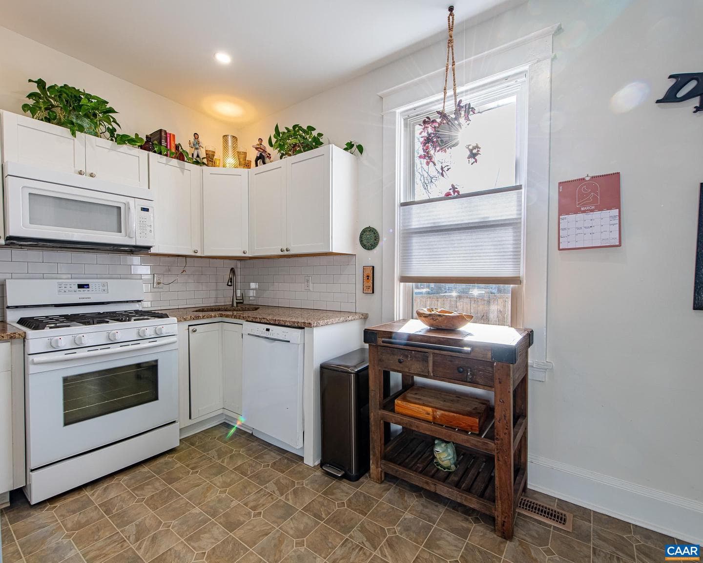 817 Henry Ave photo 23