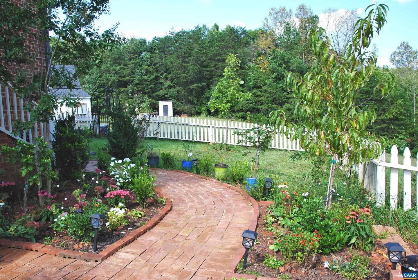 2004 Seven Meadows Ln photo 7