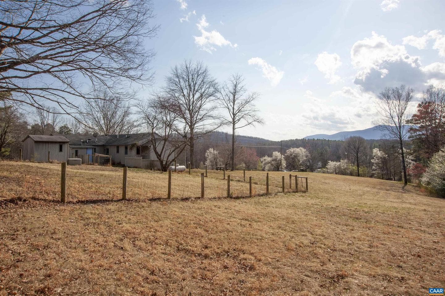 8268 Dick Woods Rd photo 49