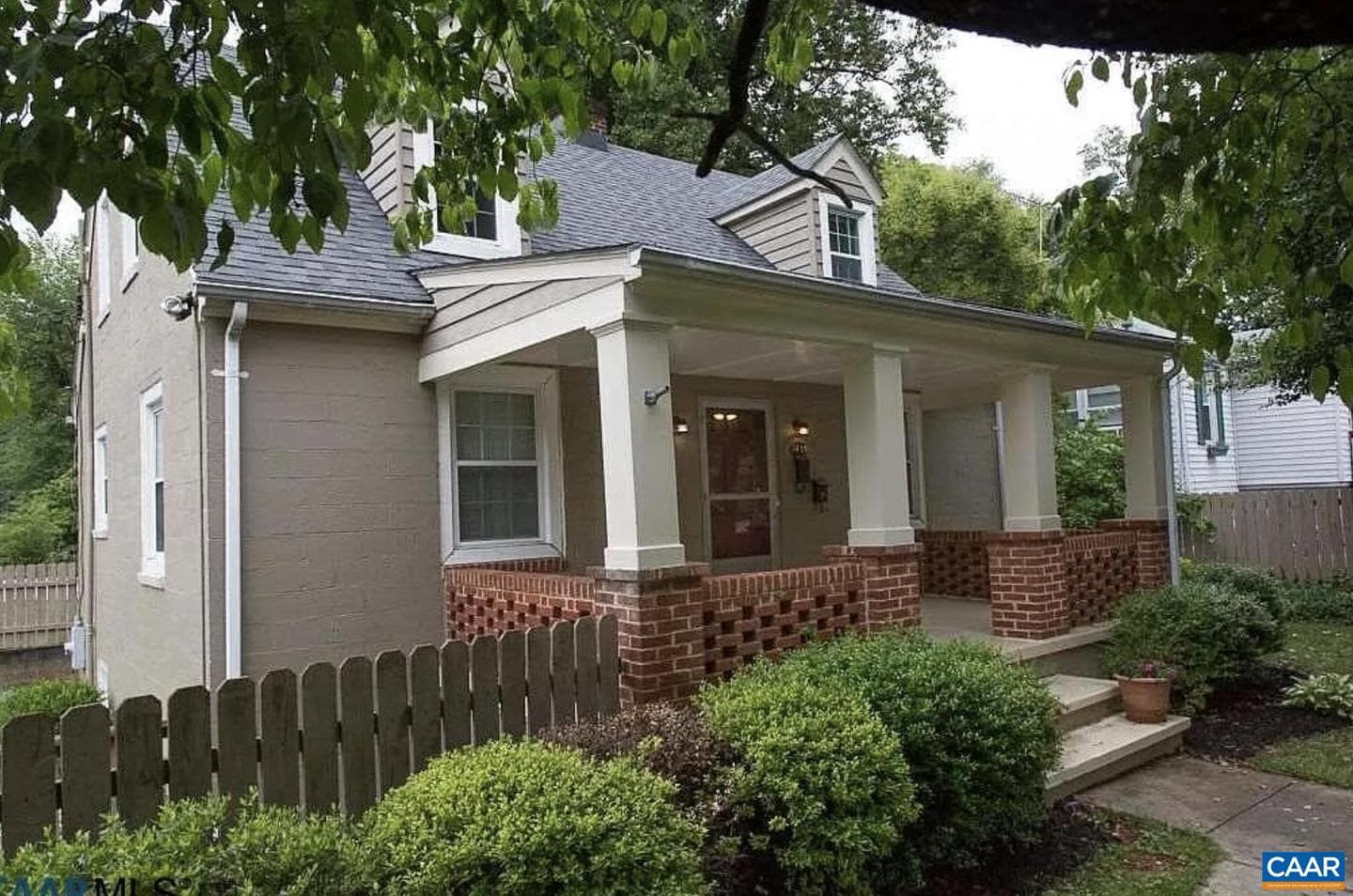 1419 Cherry Ave