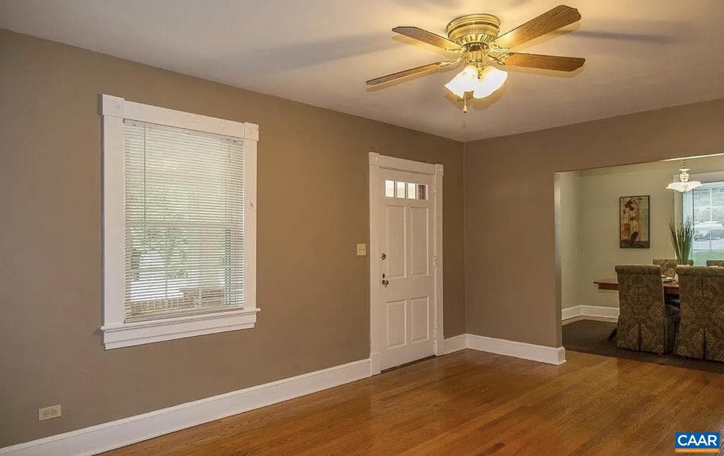 1419 Cherry Ave photo 5