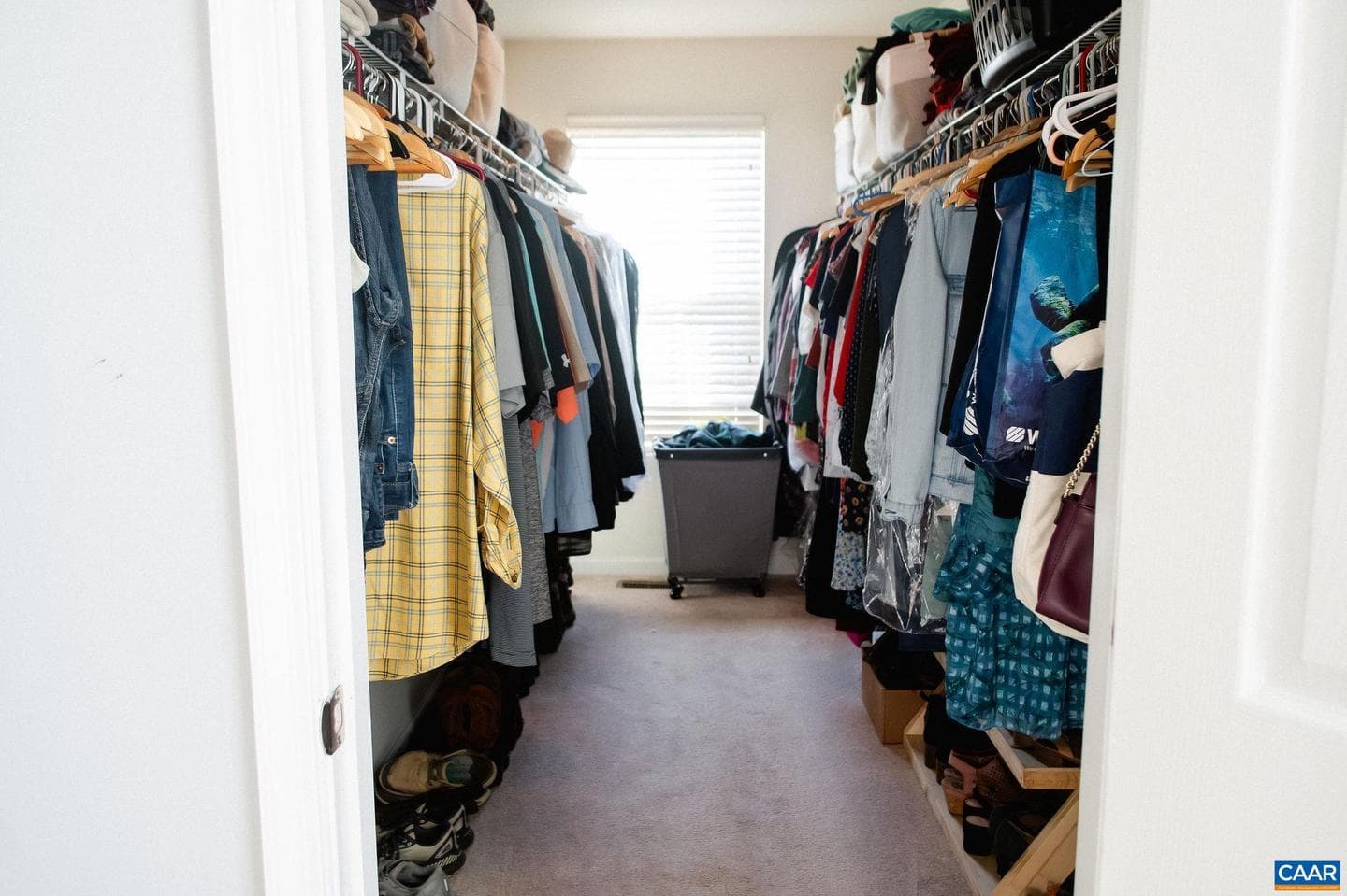 566 Justin Dr photo 24