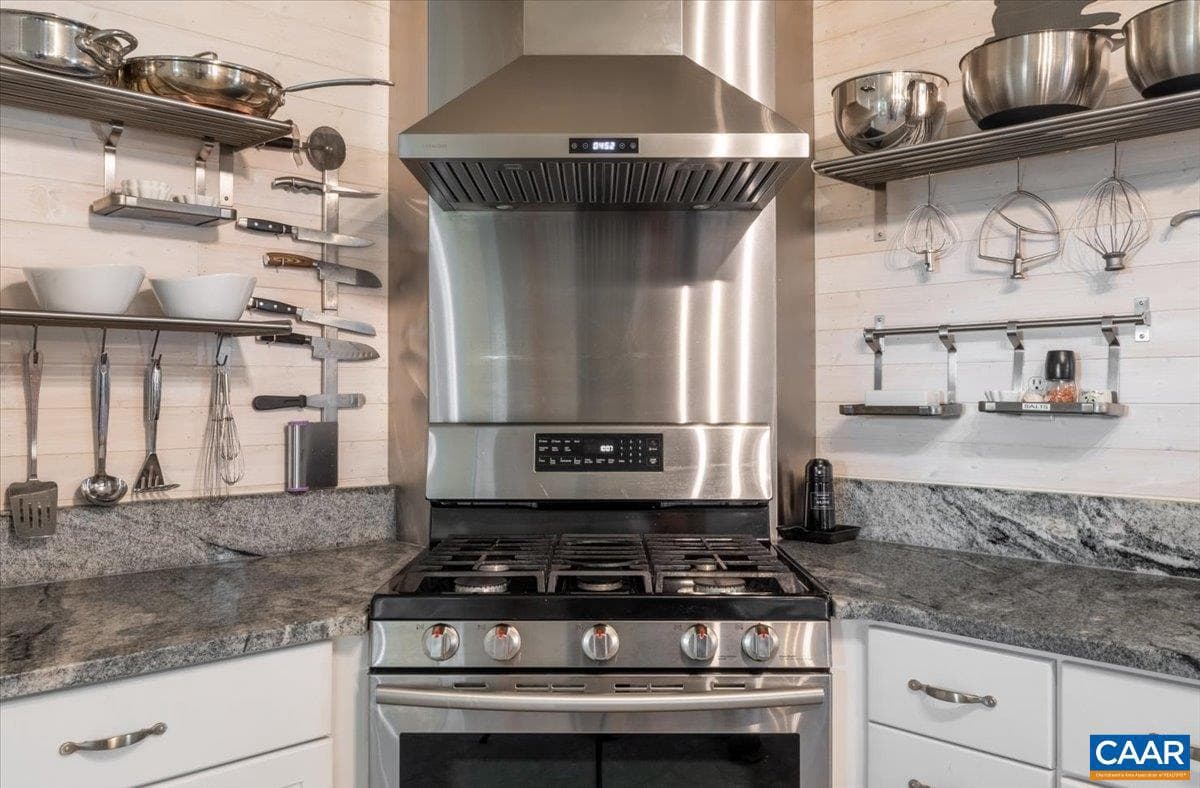 1196 Allen Farm Ln photo 11