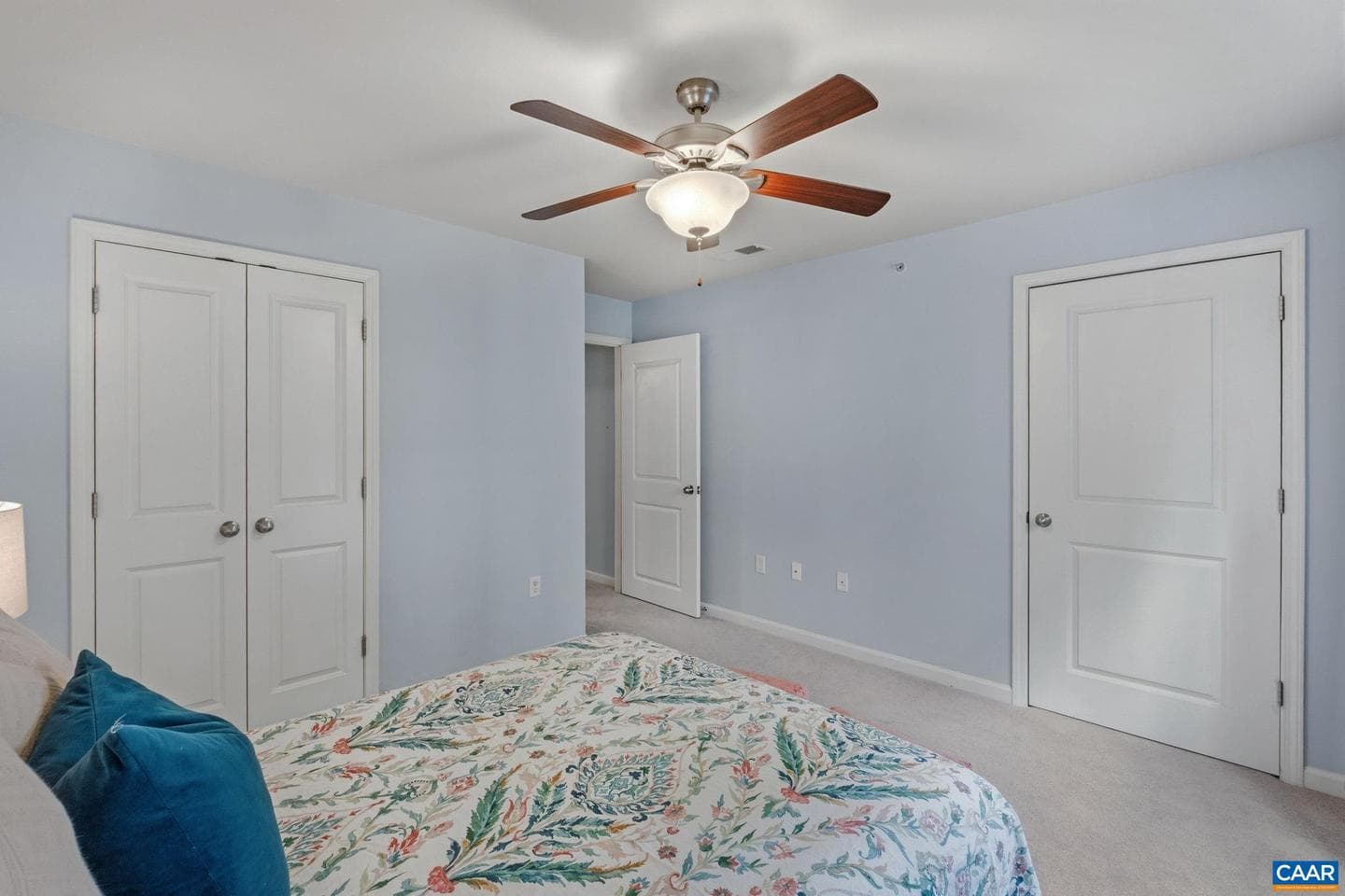 720 Walker Sq #1b photo 16