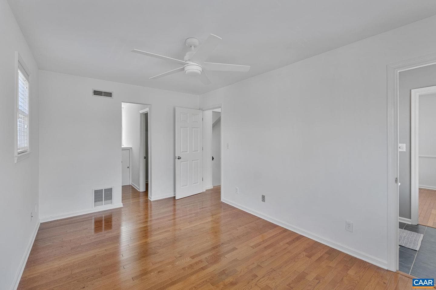 820 Fieldhaven Dr photo 23
