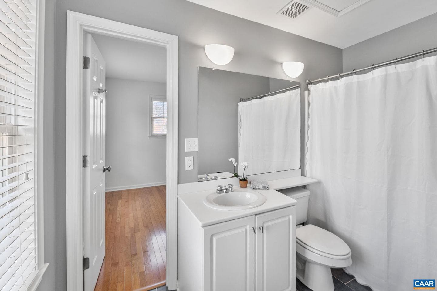 820 Fieldhaven Dr photo 25