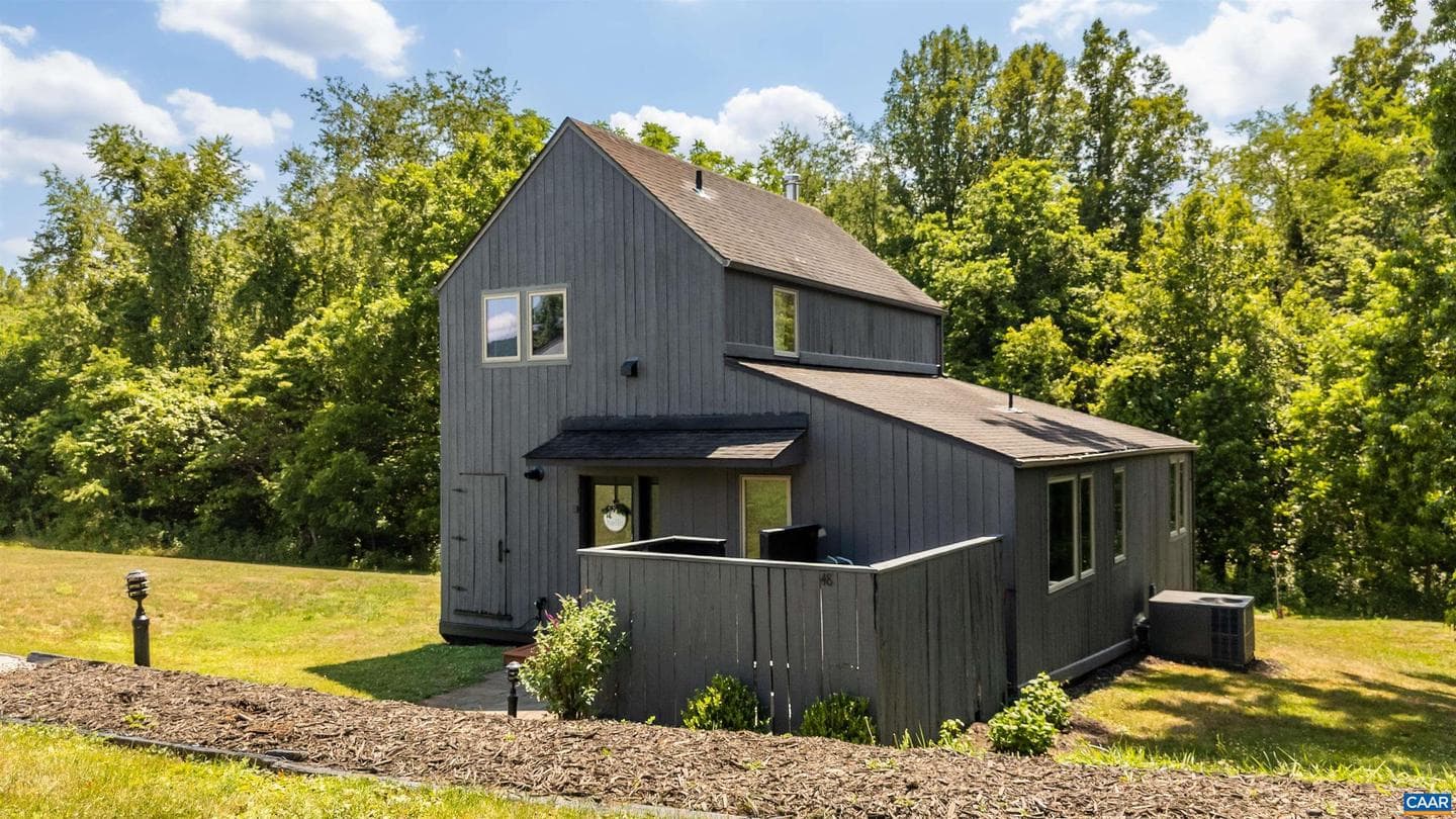 48 Meadow Ln photo 31