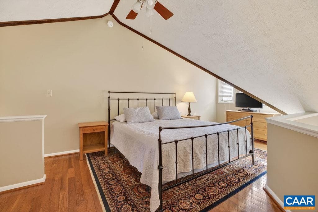 745 Laurelwood Condos #745 photo 10