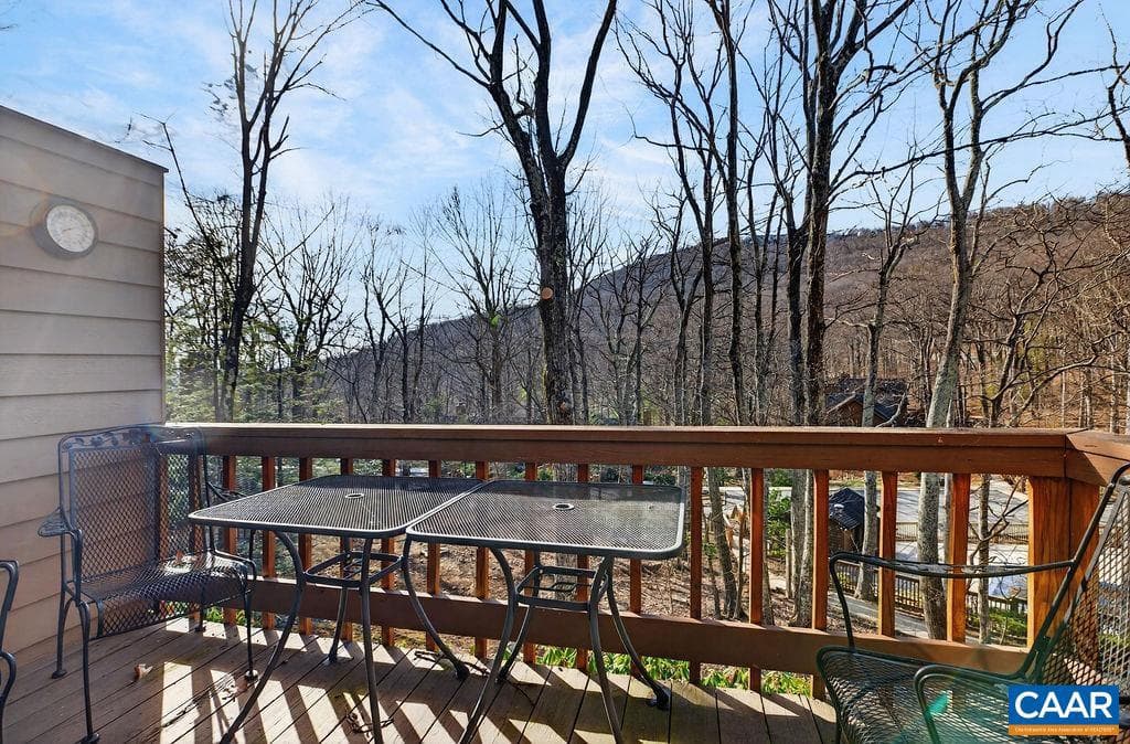 745 Laurelwood Condos #745, Roseland