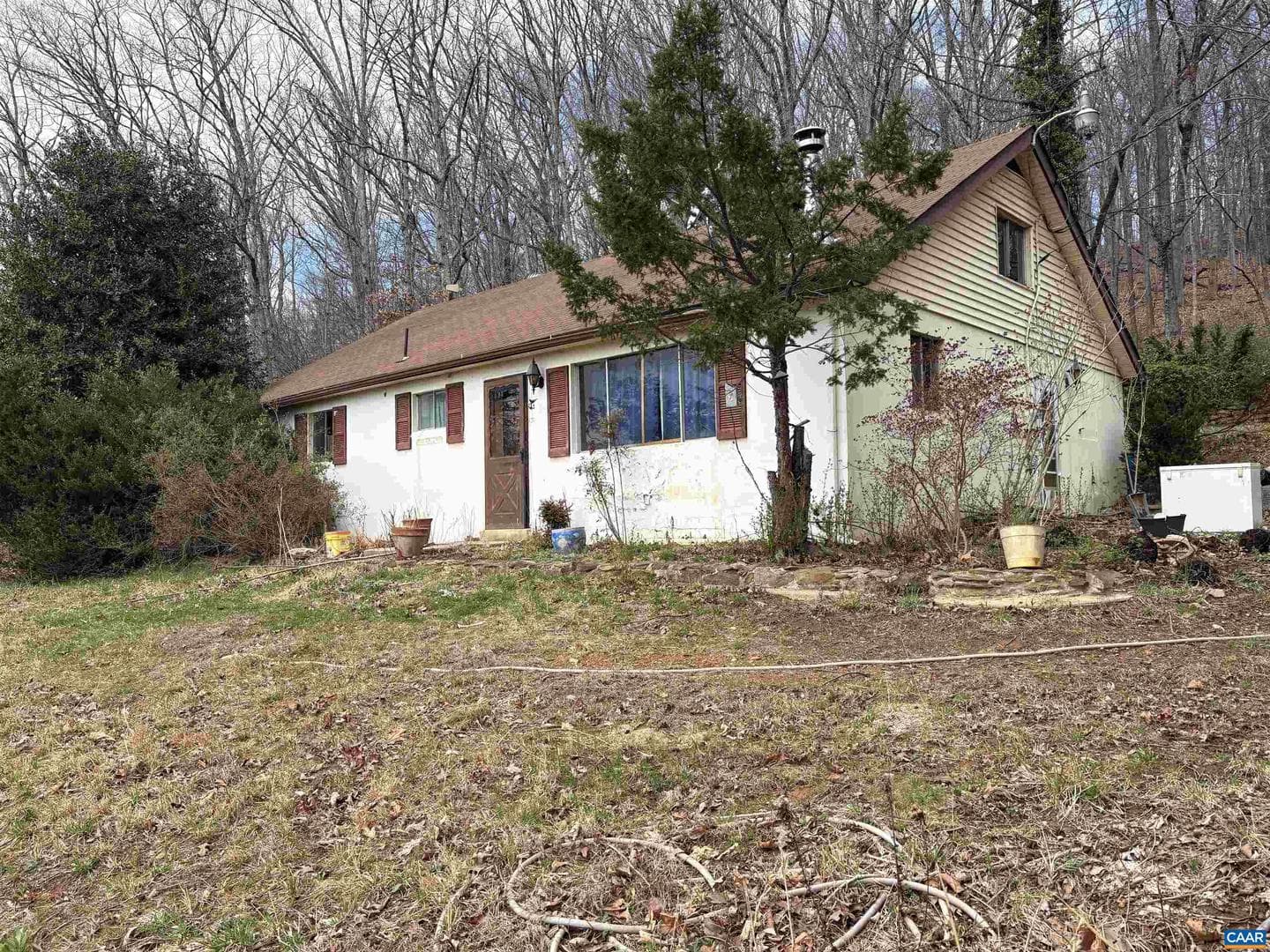 9450 James River Rd photo 1