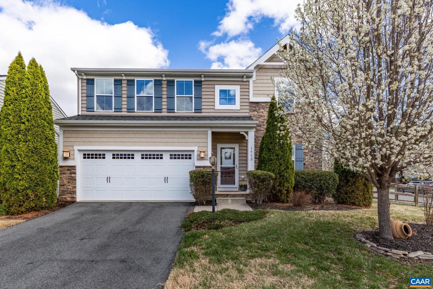 196 Appalachian Ln photo 3