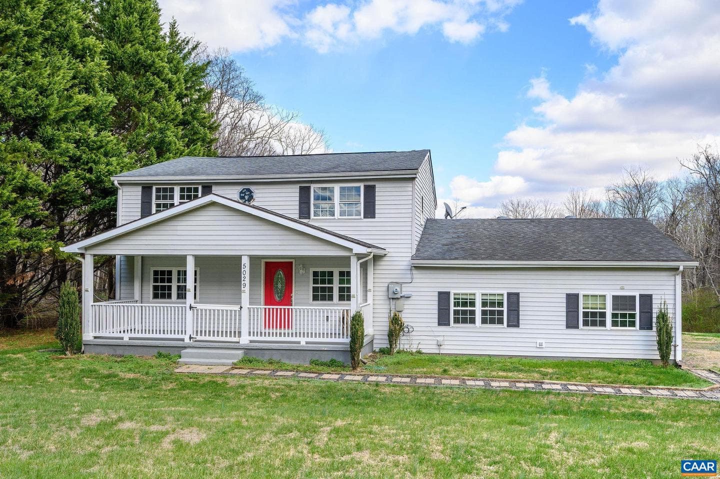 5029 Green Creek Rd photo 2