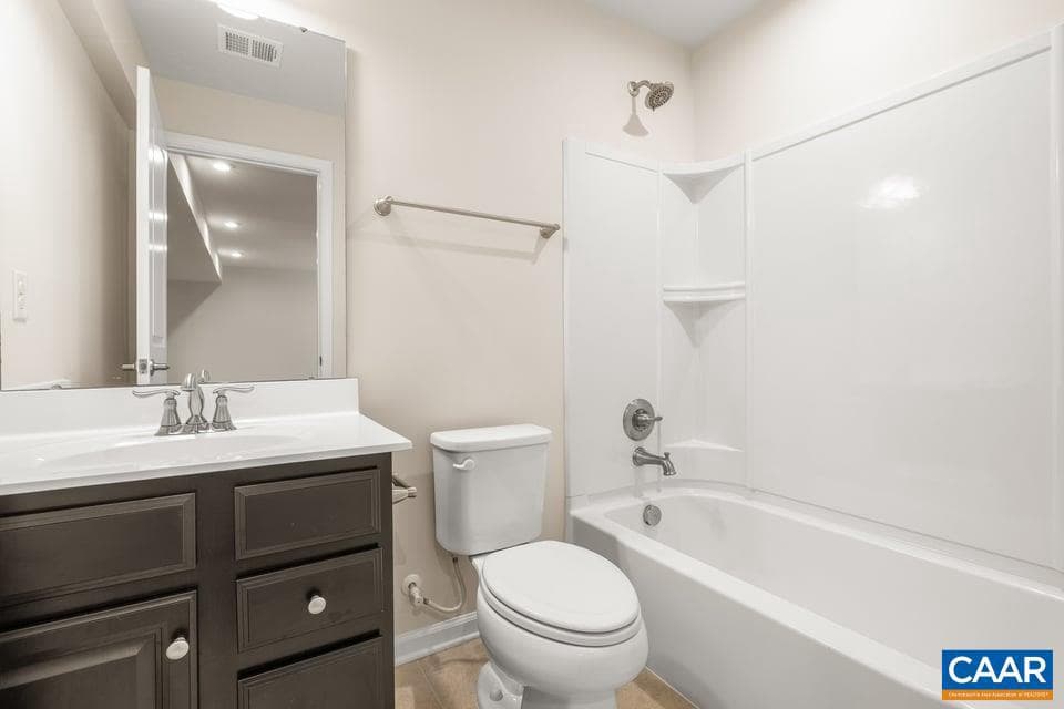 4400 Sunset Dr photo 24
