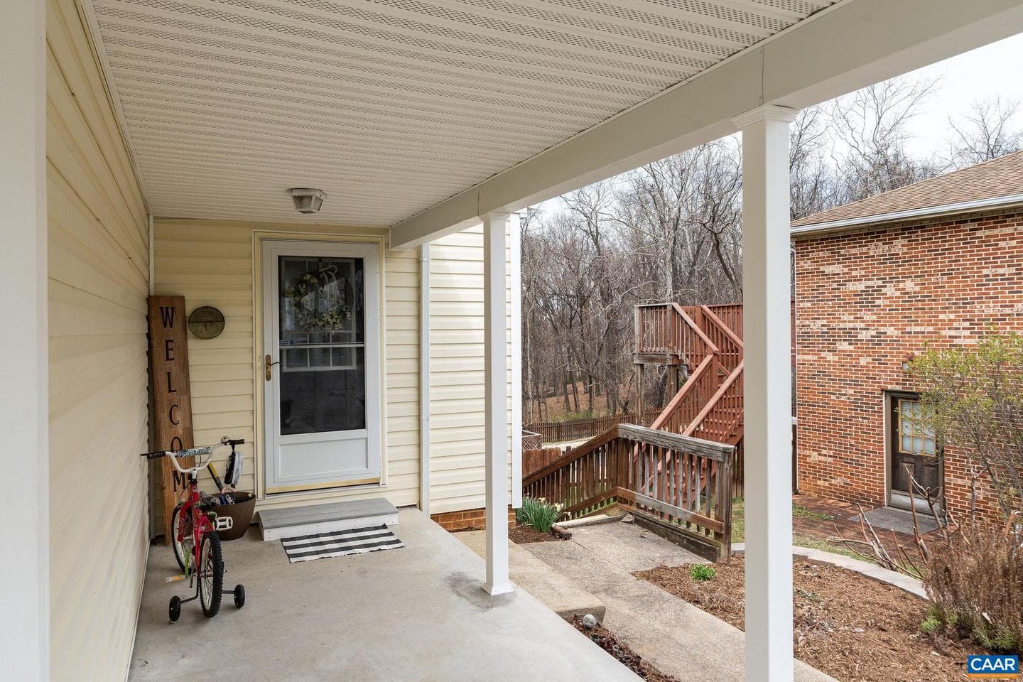 205 Yount Ave photo 5