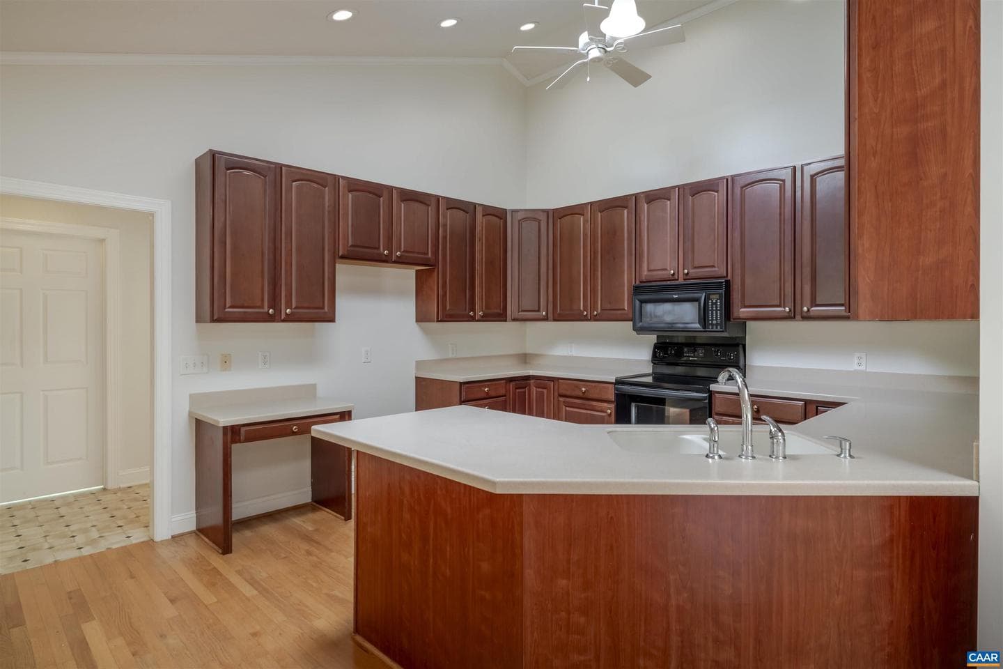 2508 Thomas Jefferson Pkwy photo 16