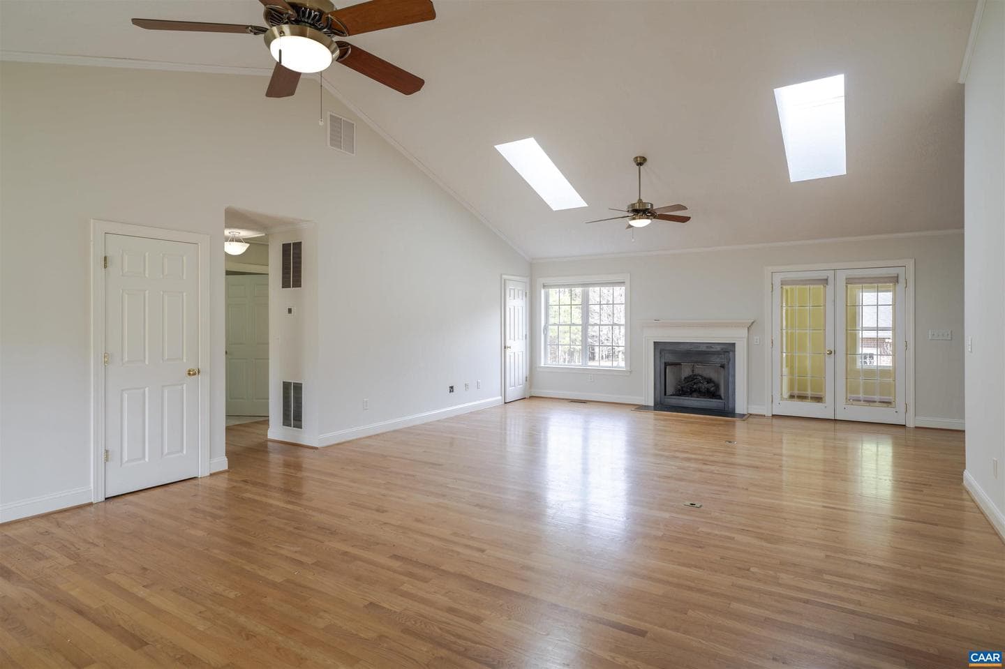 2508 Thomas Jefferson Pkwy photo 9