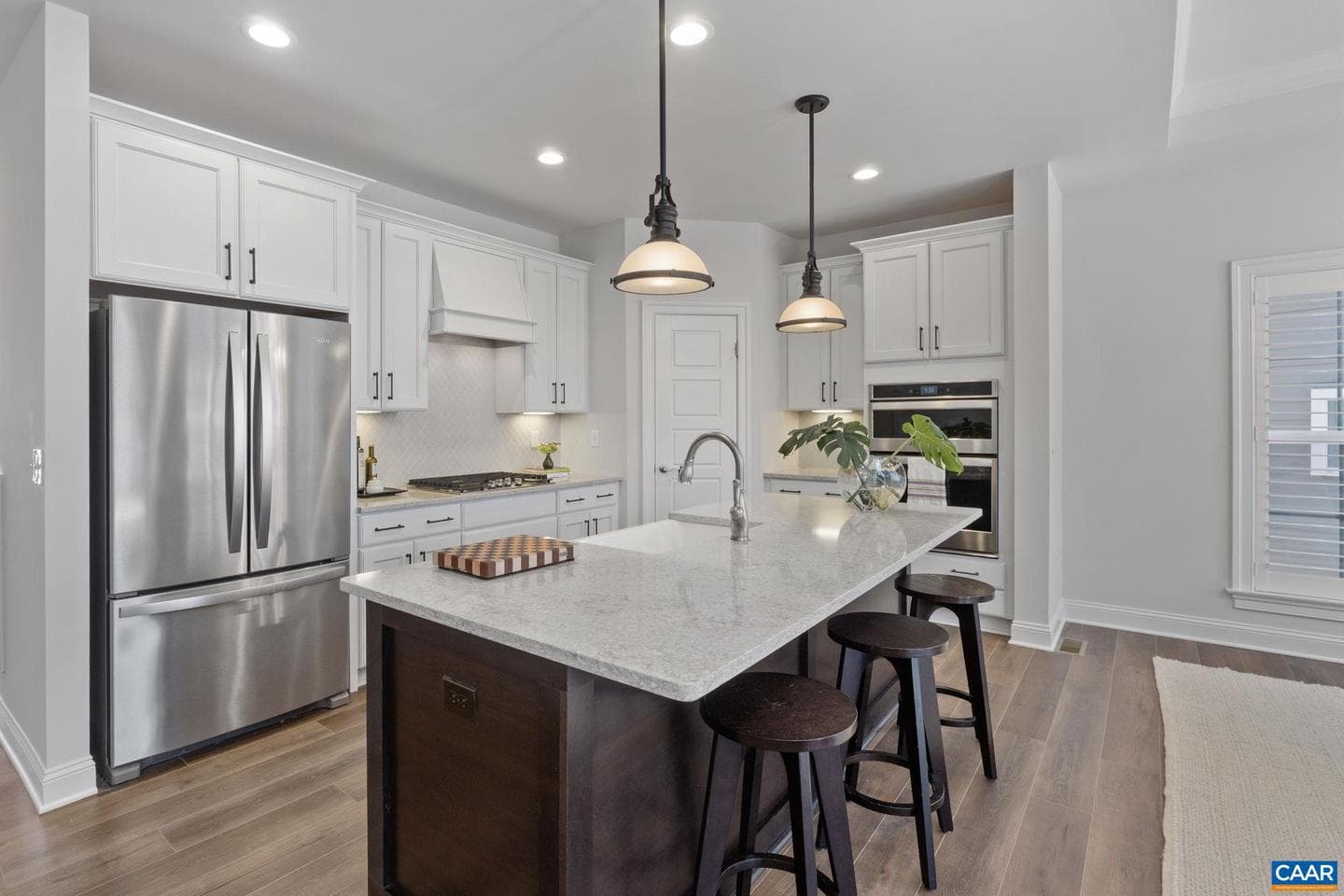314 Avondale Ln photo 22