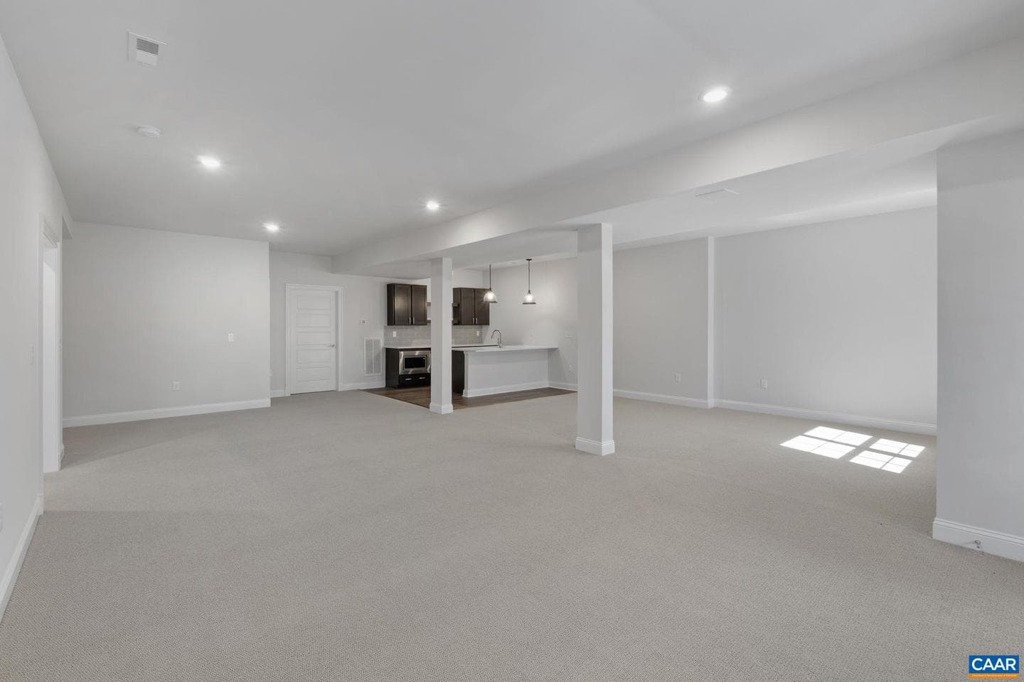 314 Avondale Ln photo 33