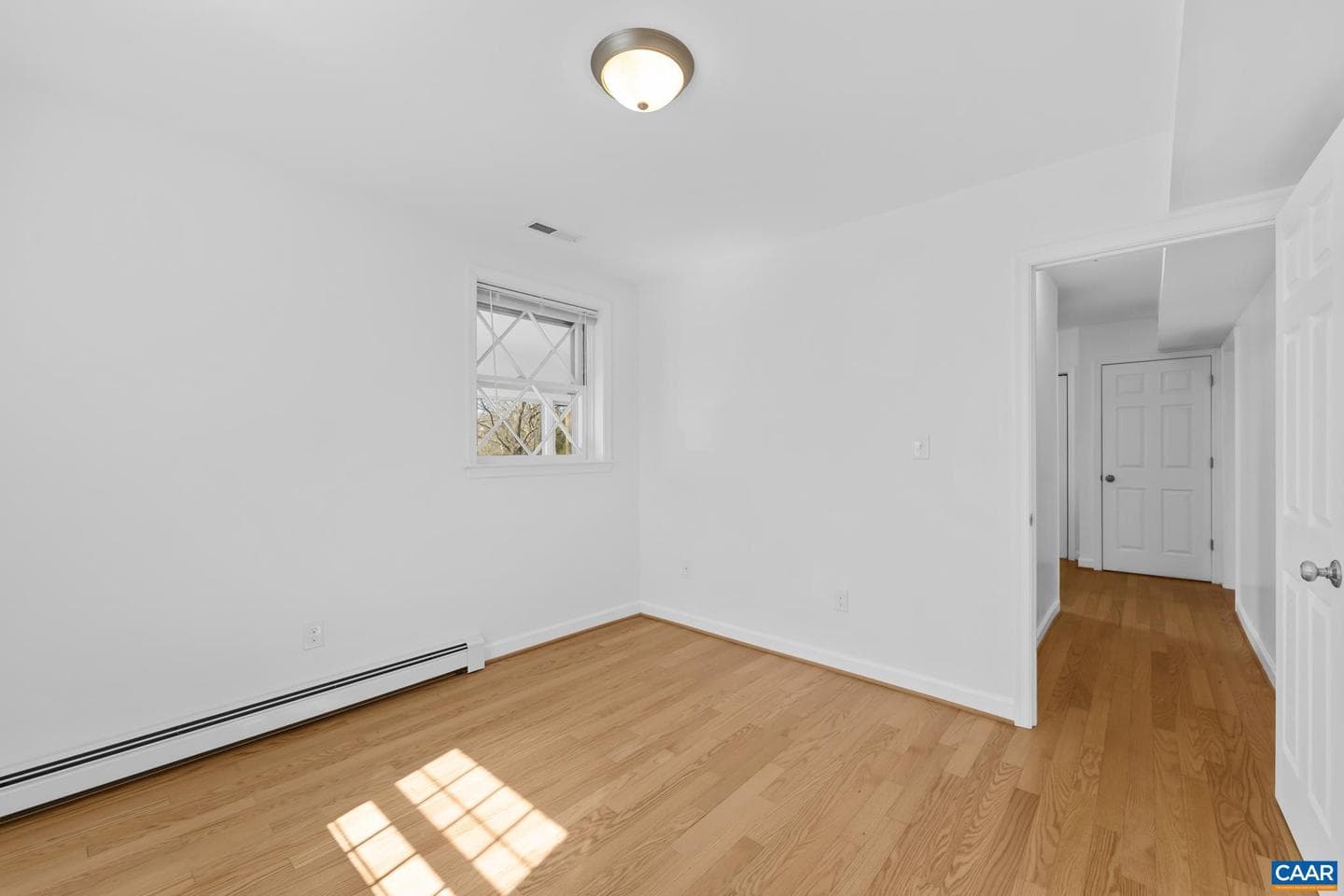 2513 Hillwood Pl photo 9