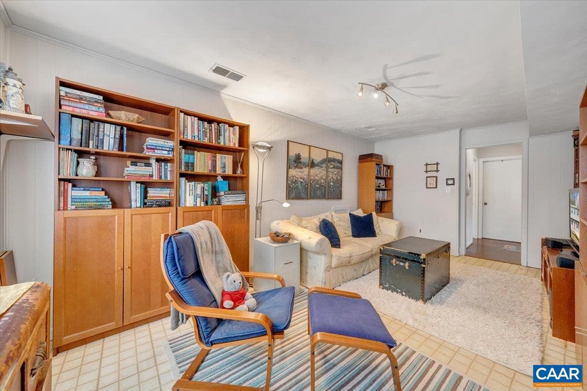 1512 Glenwood Cir photo 28