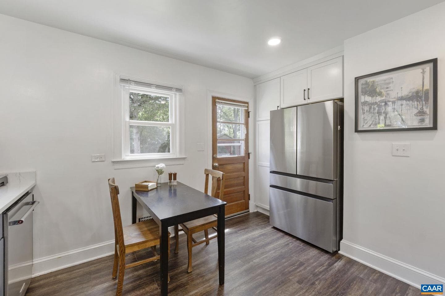1104 Forest Hills Ave photo 14