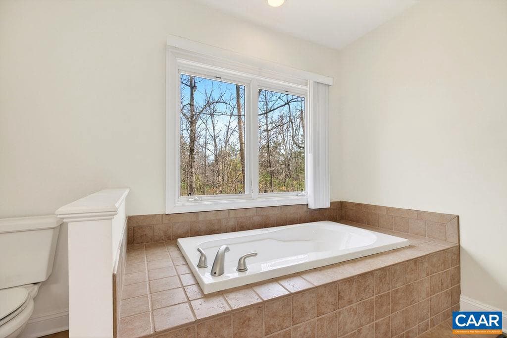 962 Cedar Meadow Dr photo 32