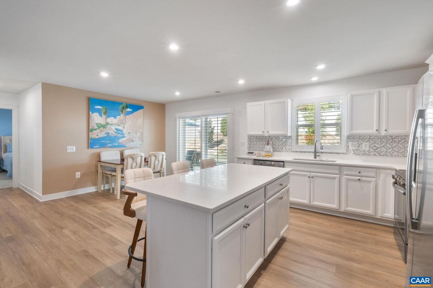 27 Pine Knot Dr photo 8