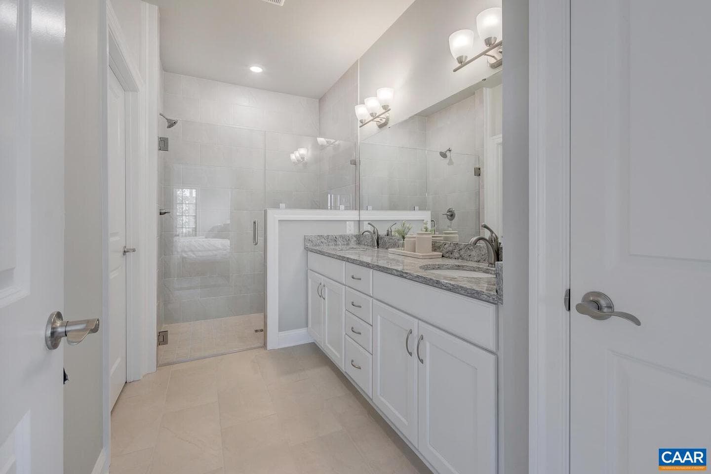 2014 Larkin Ln photo 10