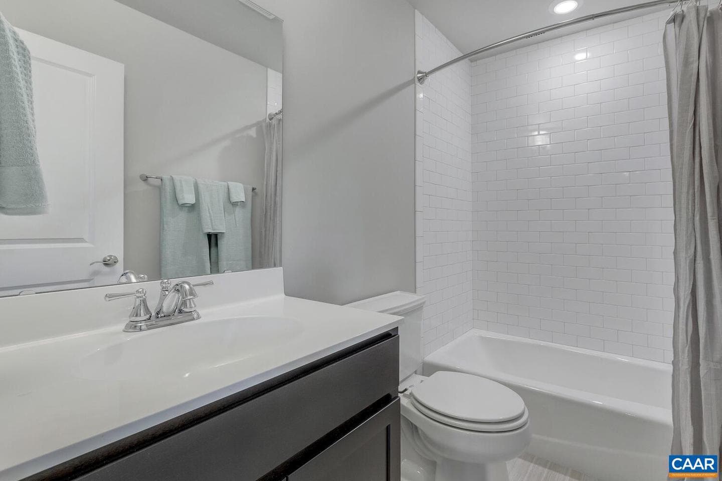 2014 Larkin Ln photo 14