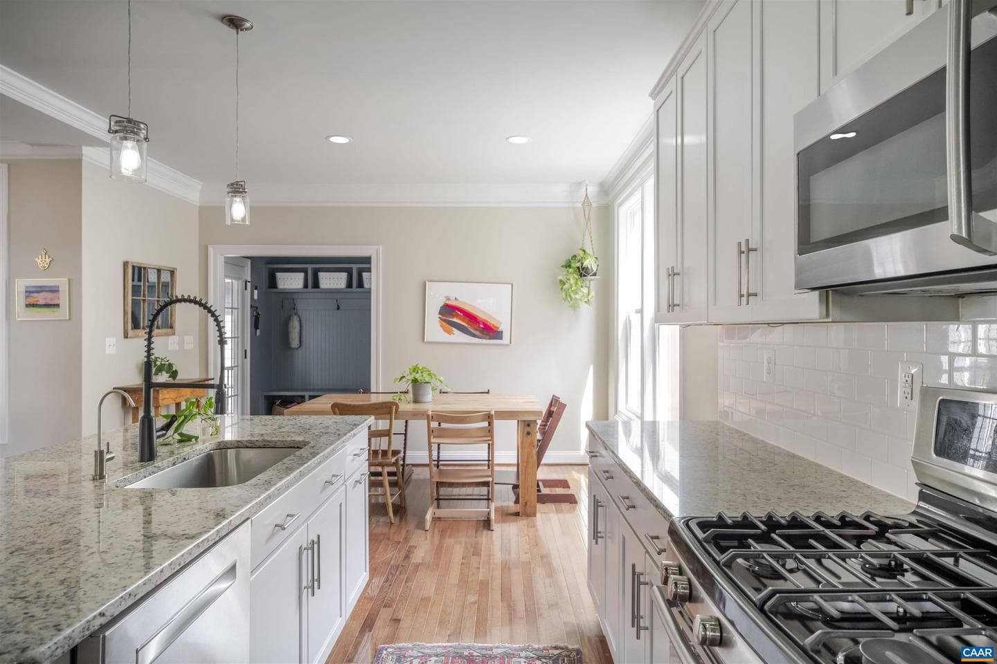 1311 Dabney Grv photo 13